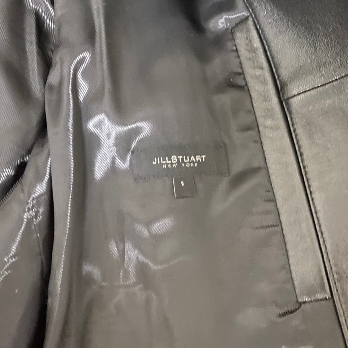 질스튜어트 뉴욕 21fw 블랙 양가죽 카라넥 블루종 상품이미지5