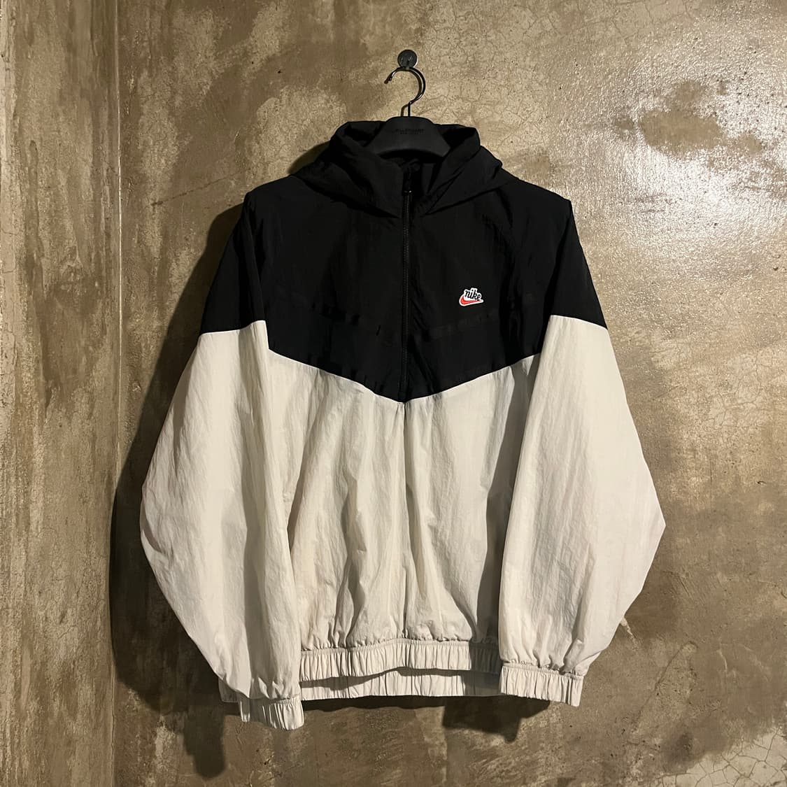 나이키 반집업 바람막이  상품이미지1
