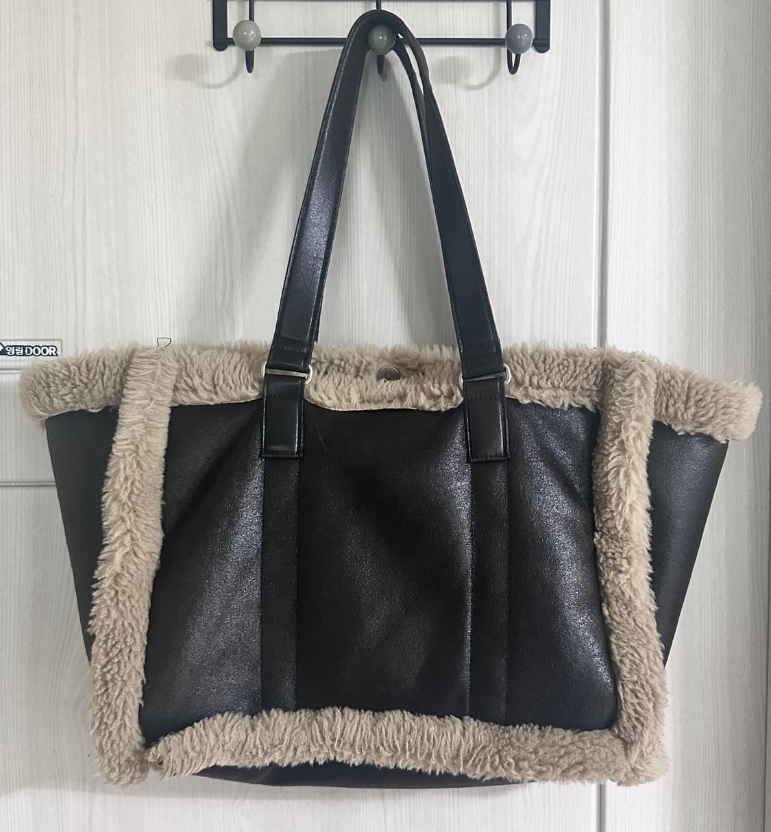 Zara 자라 페이크 시어링 퍼 쇼퍼백 상품이미지2