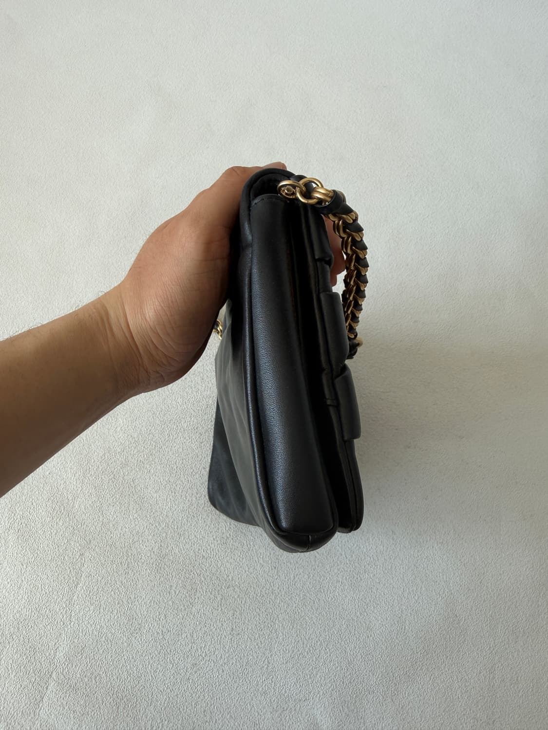 니나리치(NINA RICCI) 레더 체인 숄더백 상품이미지3