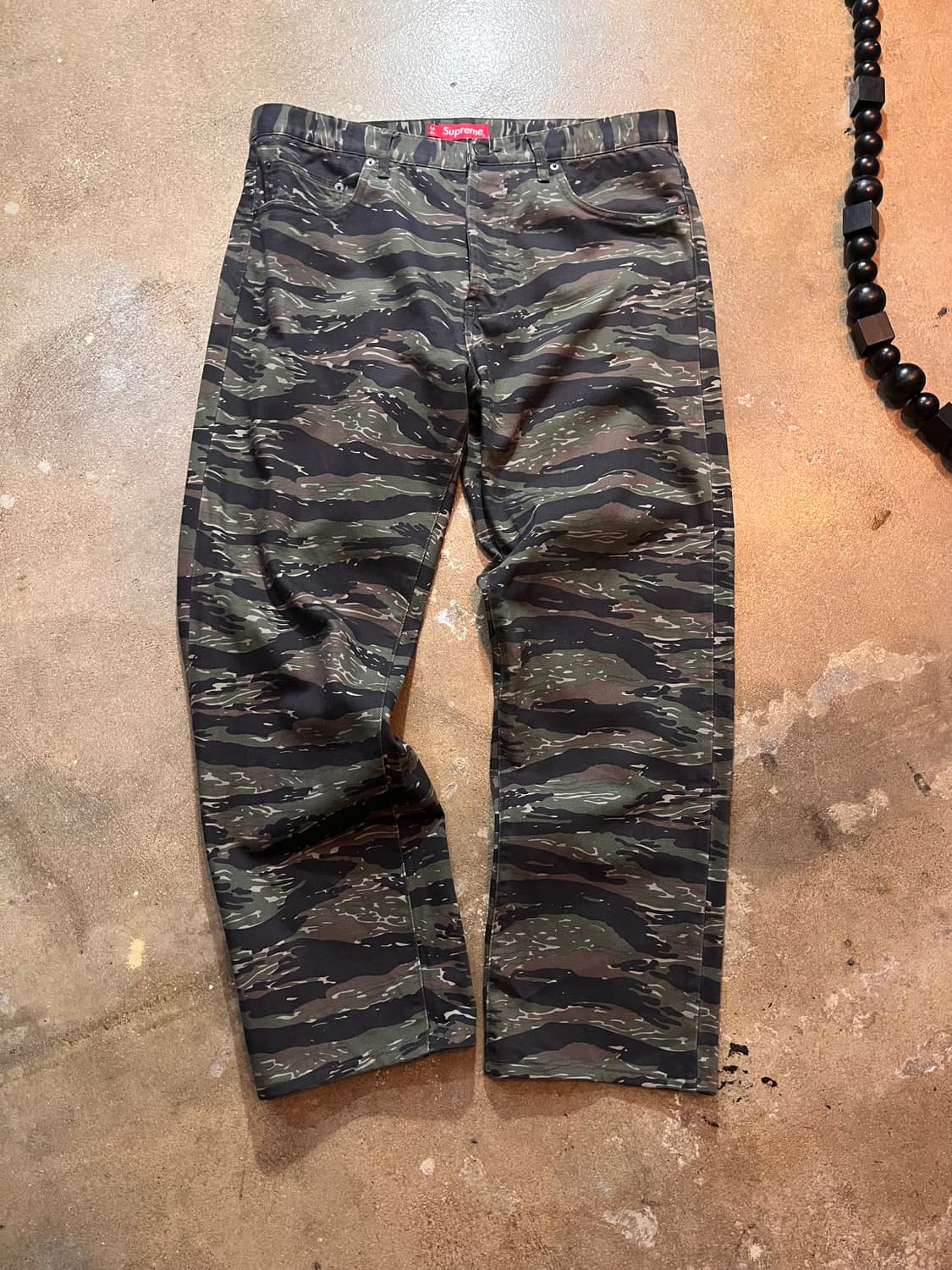 Supreme 슈프림 카모팬츠 상품이미지2