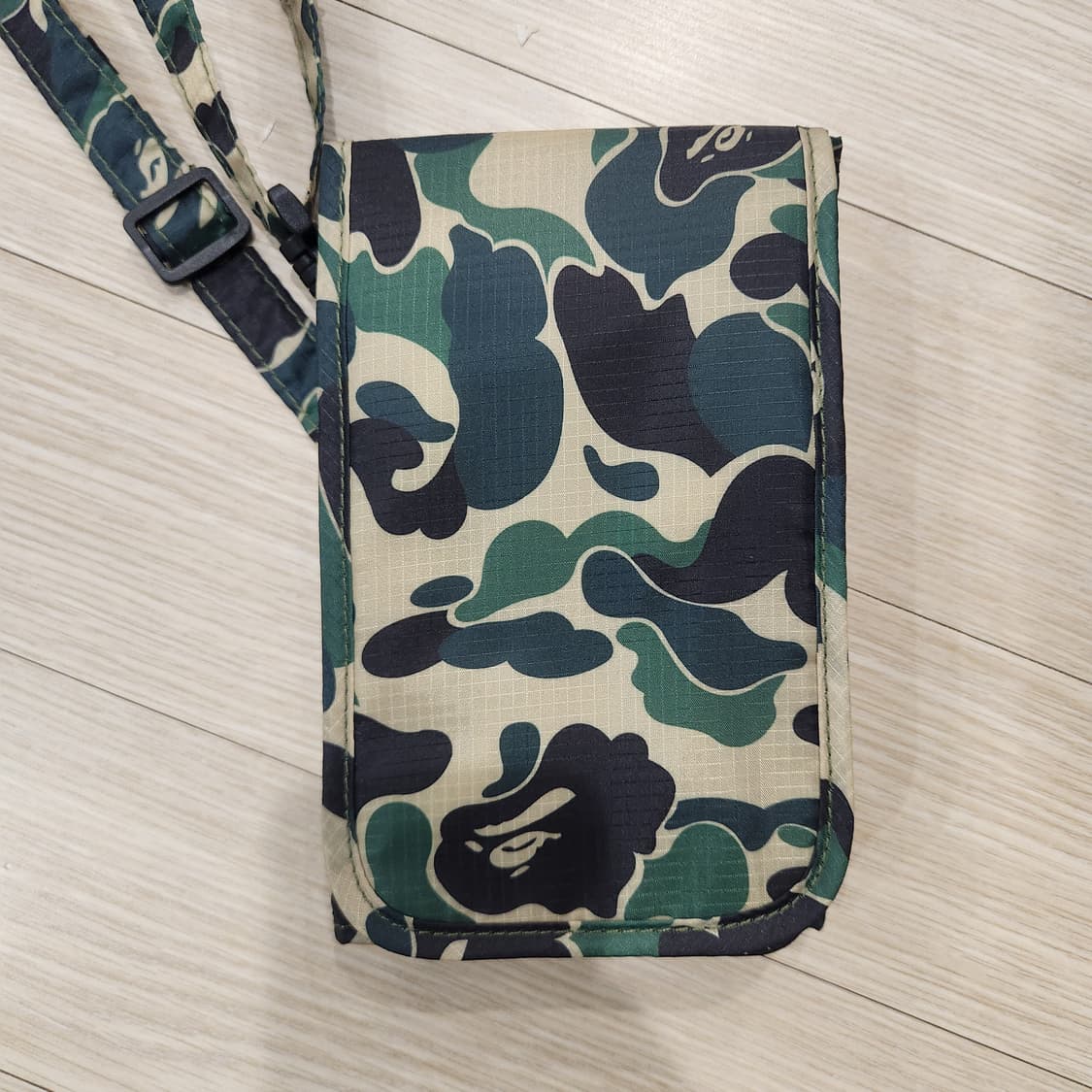 베이프 목걸이 지갑 bape 상품이미지3