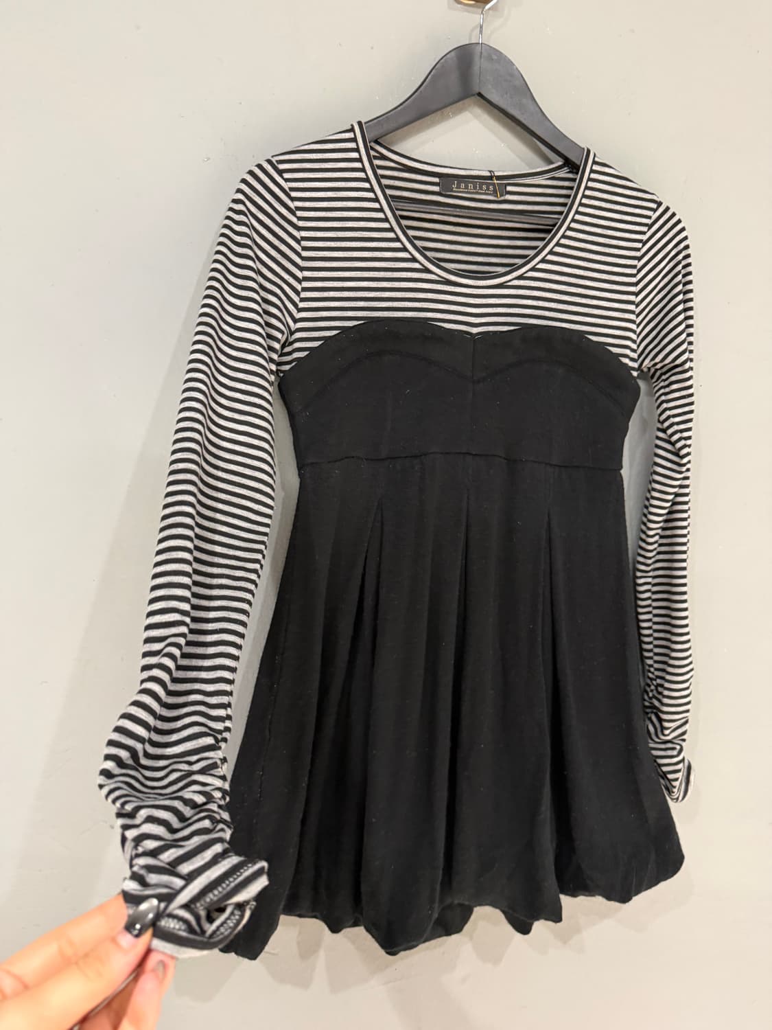 layered design balloon-fit top 상품이미지7