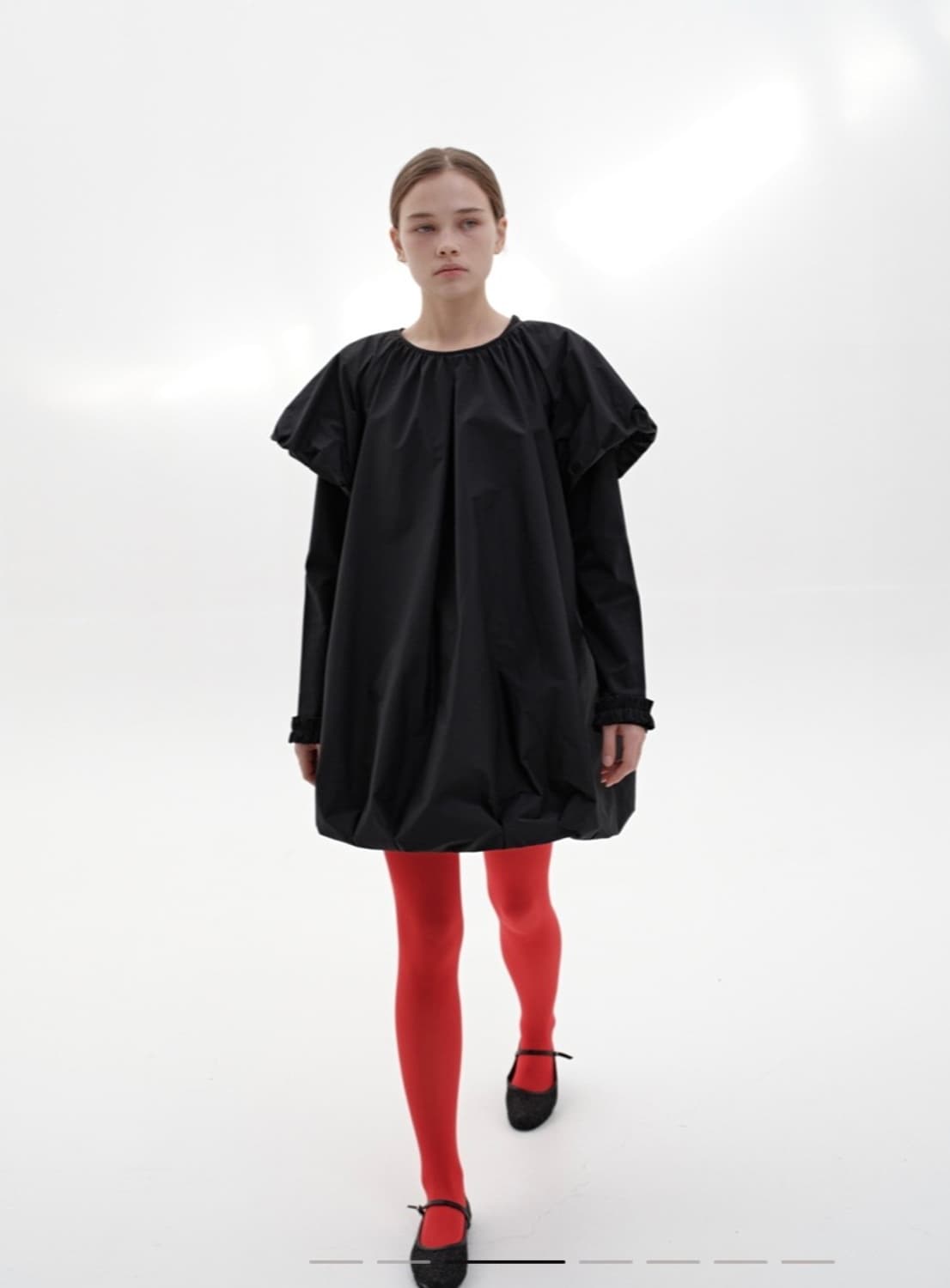 Cosmoss 볼륨 미니드레스 블랙 상품이미지3