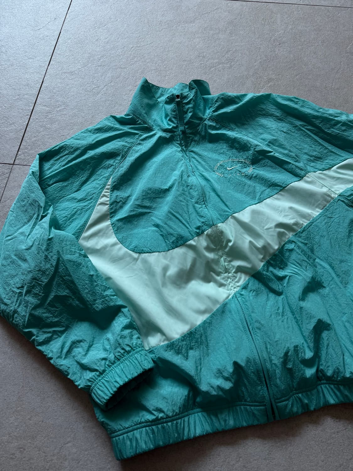 나이키 바람막이 자켓 L 상품이미지2