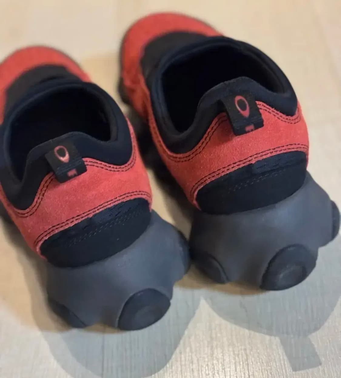 오클리팩토리팀 운동화 상품이미지1