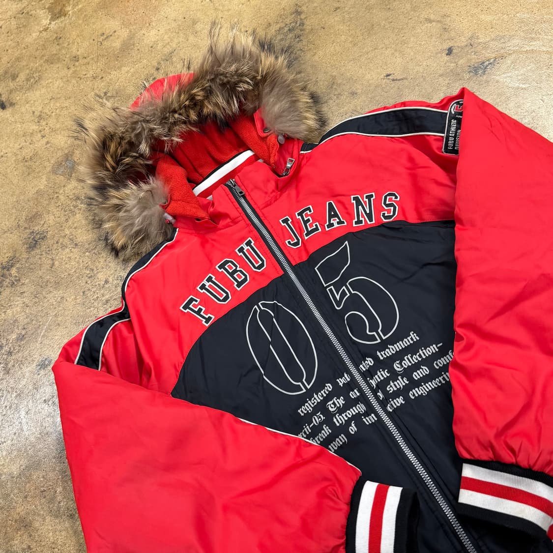 후부 레드 레이싱 스포티 털 숏패딩  상품이미지1