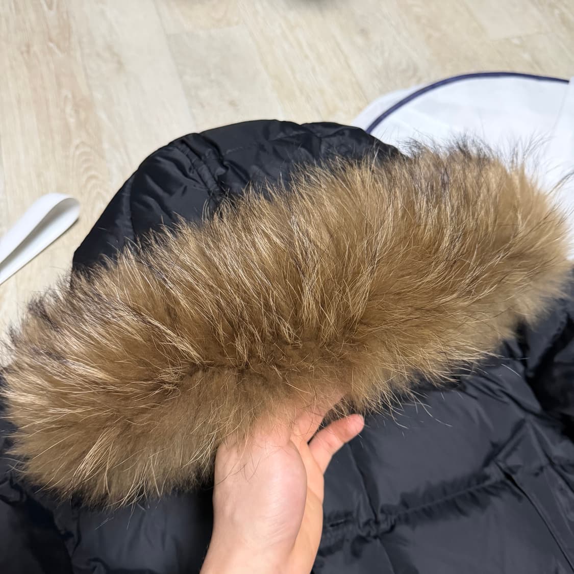 [블랙 5/새상품급] 몽클레어 클루니 패딩 블랙 풀구성 상품이미지4