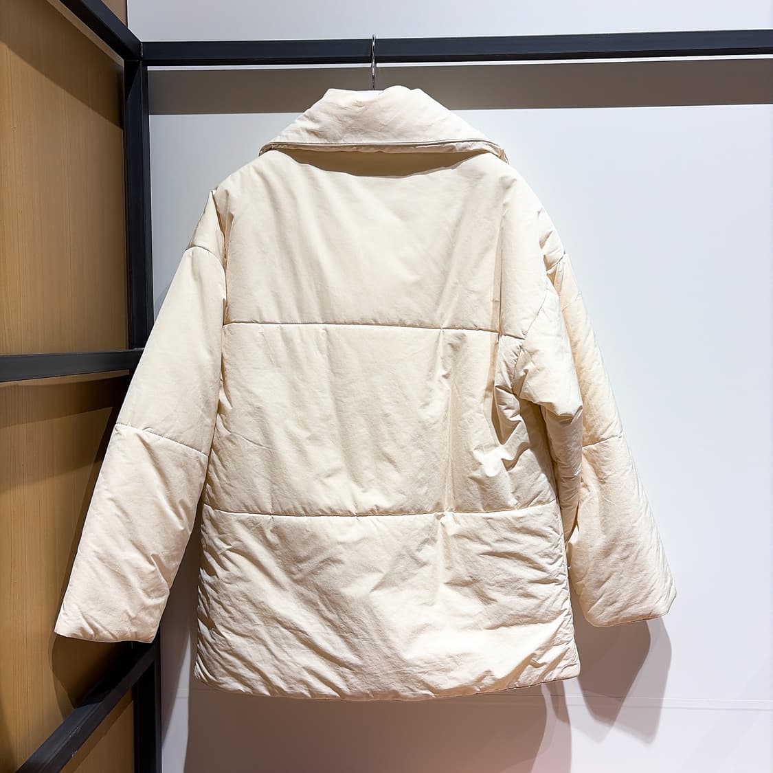 (정품/새상품) MIJEONG PARK 여성 크림 패디드 푸퍼 자켓 상품이미지3