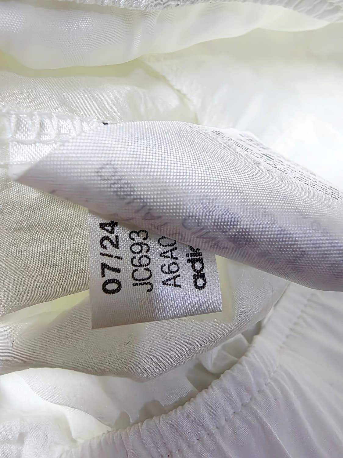 [아디다스] Y2K 무드 화이트 블랙 삼선 파이핑 크롭 바람막이 xl 상품이미지7