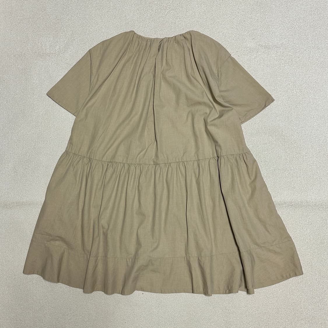 코스 오버사이즈 티어드 드레스 상품이미지2