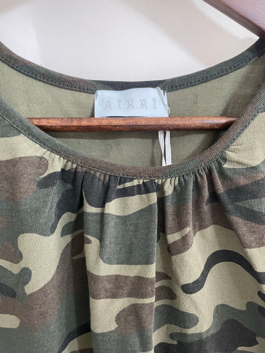 카키 카모플라쥬 셔링 프릴 원피스 상품이미지4