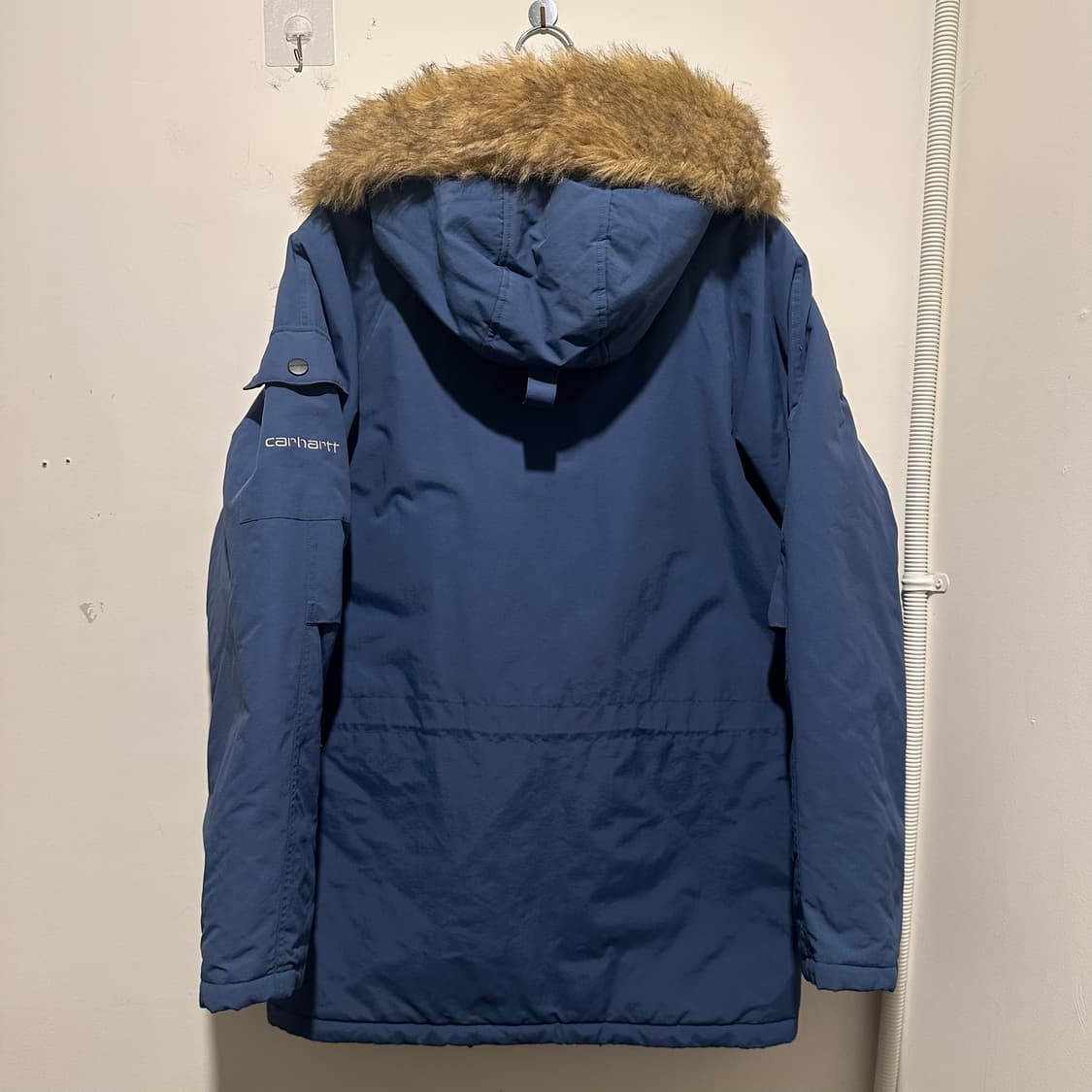 칼하트 블루 퍼 후드 패딩  상품이미지5