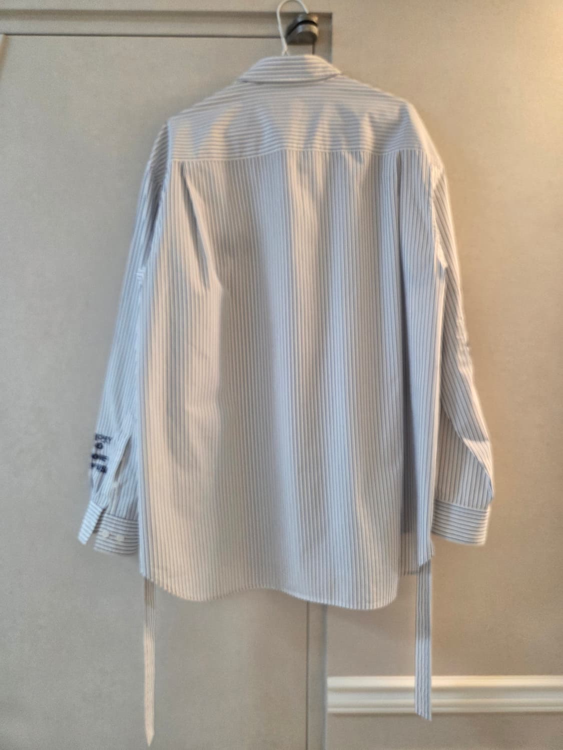 송지오 옴모 디즈니 자수 오버핏 셔츠 48 상품이미지2