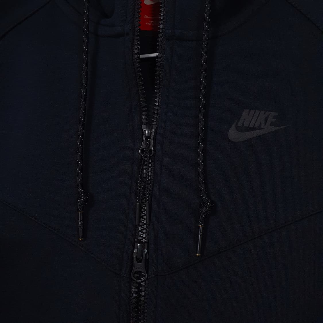 XL (105) 나이키 테크팩 플리스 트랙 봄버 윈드러너 후드 자켓 블랙 상품이미지5