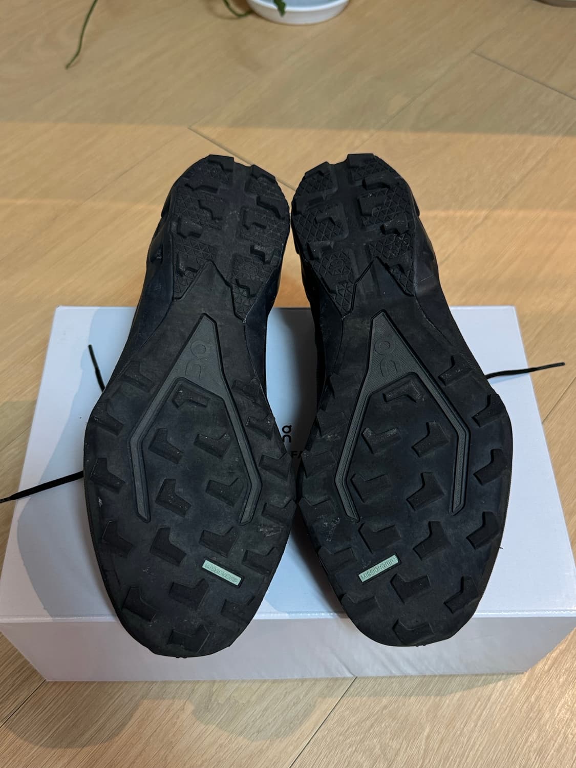 [250] 온러닝 파프 포스트 아카이브 팩션 클라우드벤쳐 피크 올 블랙 상품이미지6