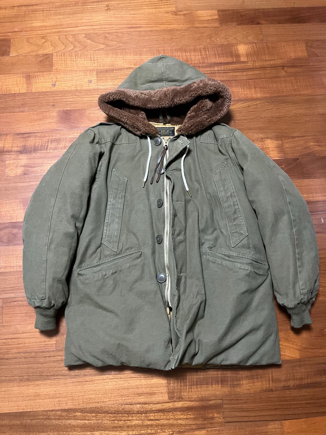 브론슨 B-9 플라이트 다운 파카 상품이미지2