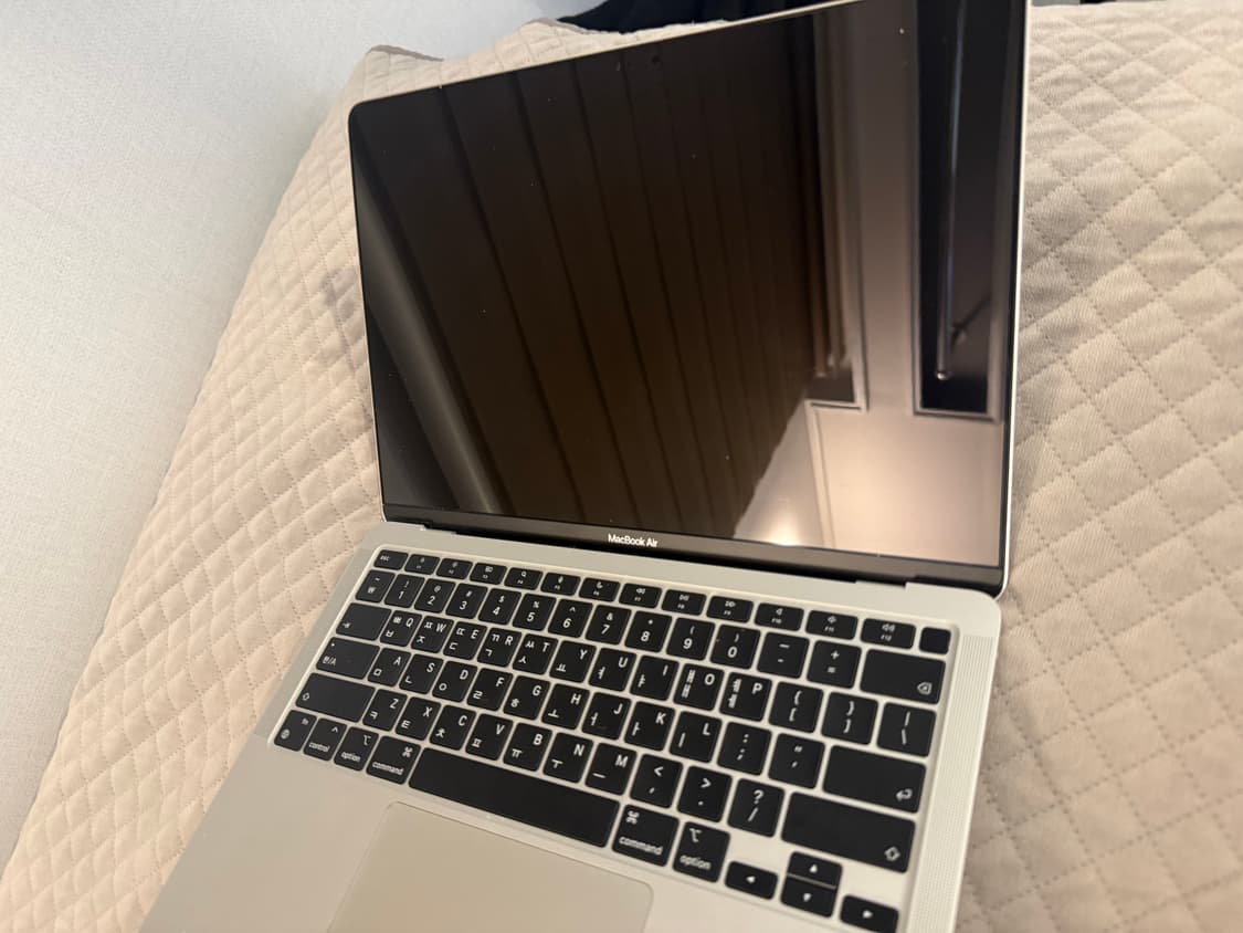 맥북 에어 m1 8gb 512 상품이미지6