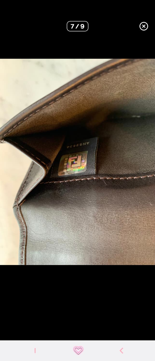 펜디 주카 버클 지갑 상품이미지7