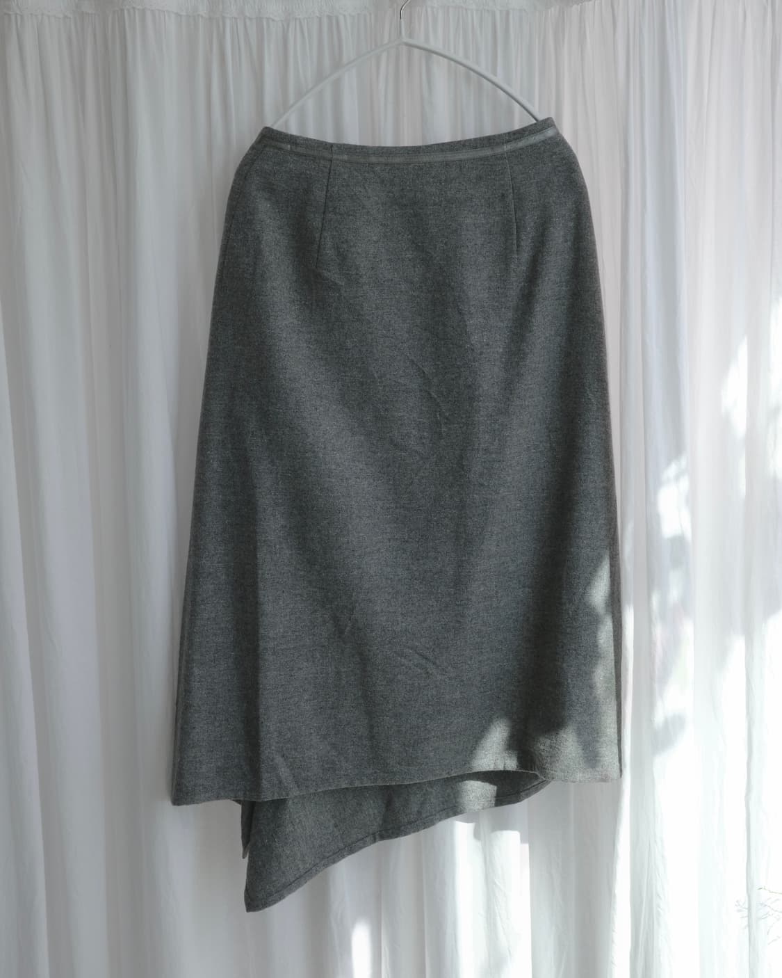 Unbalanced design skirt 상품이미지2