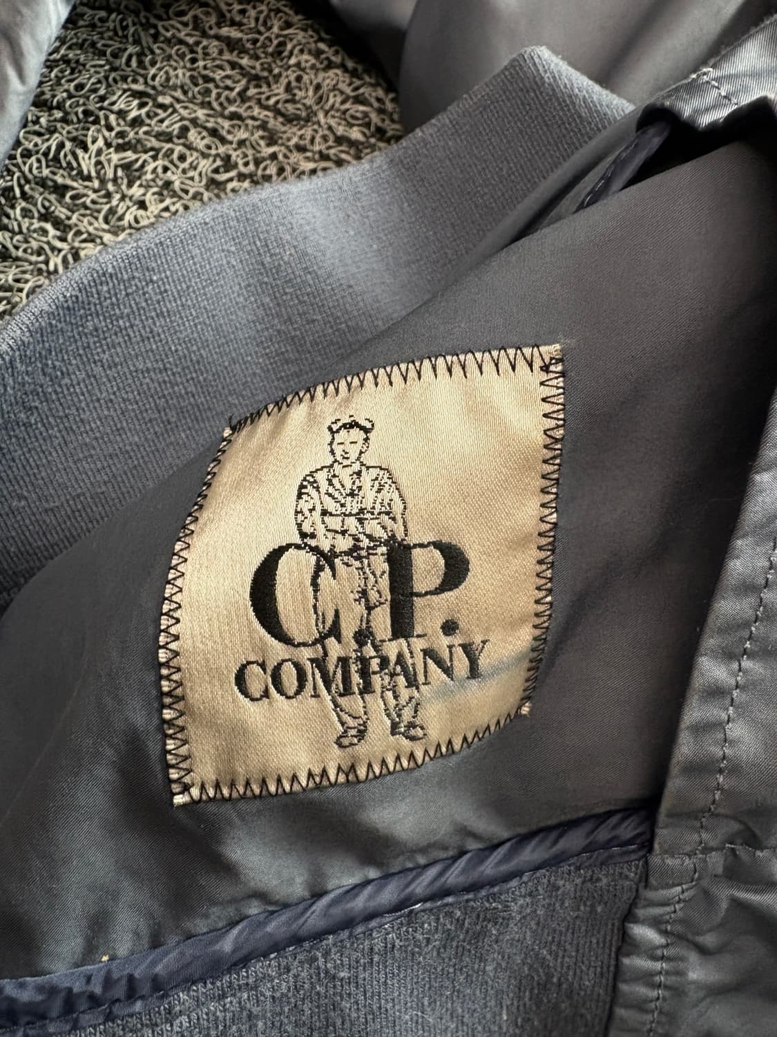 CP컴퍼니 렌즈 와펜 봄버 블루종 자켓 3103 상품이미지4