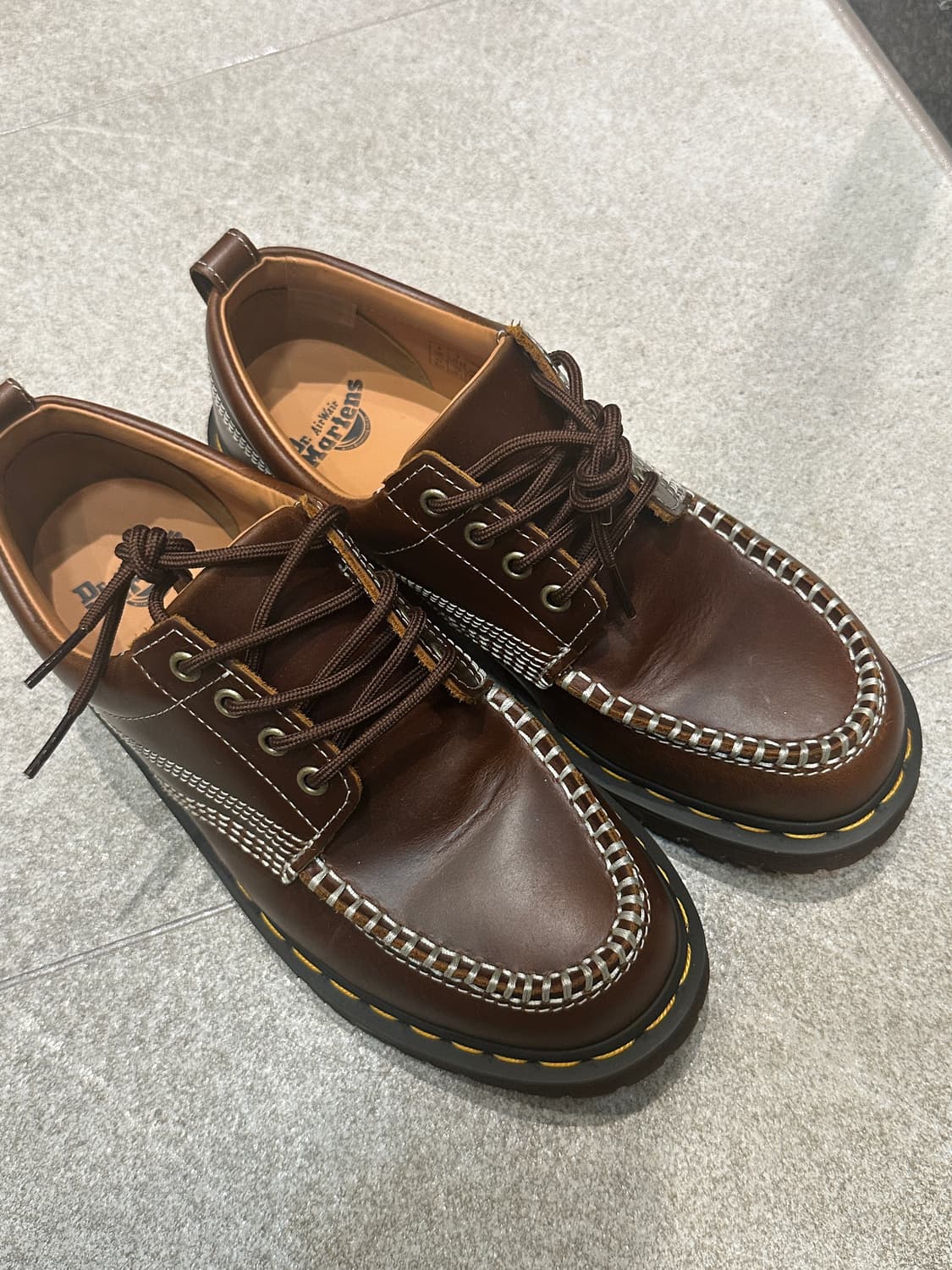 닥터마틴 로웰 270 상품이미지1