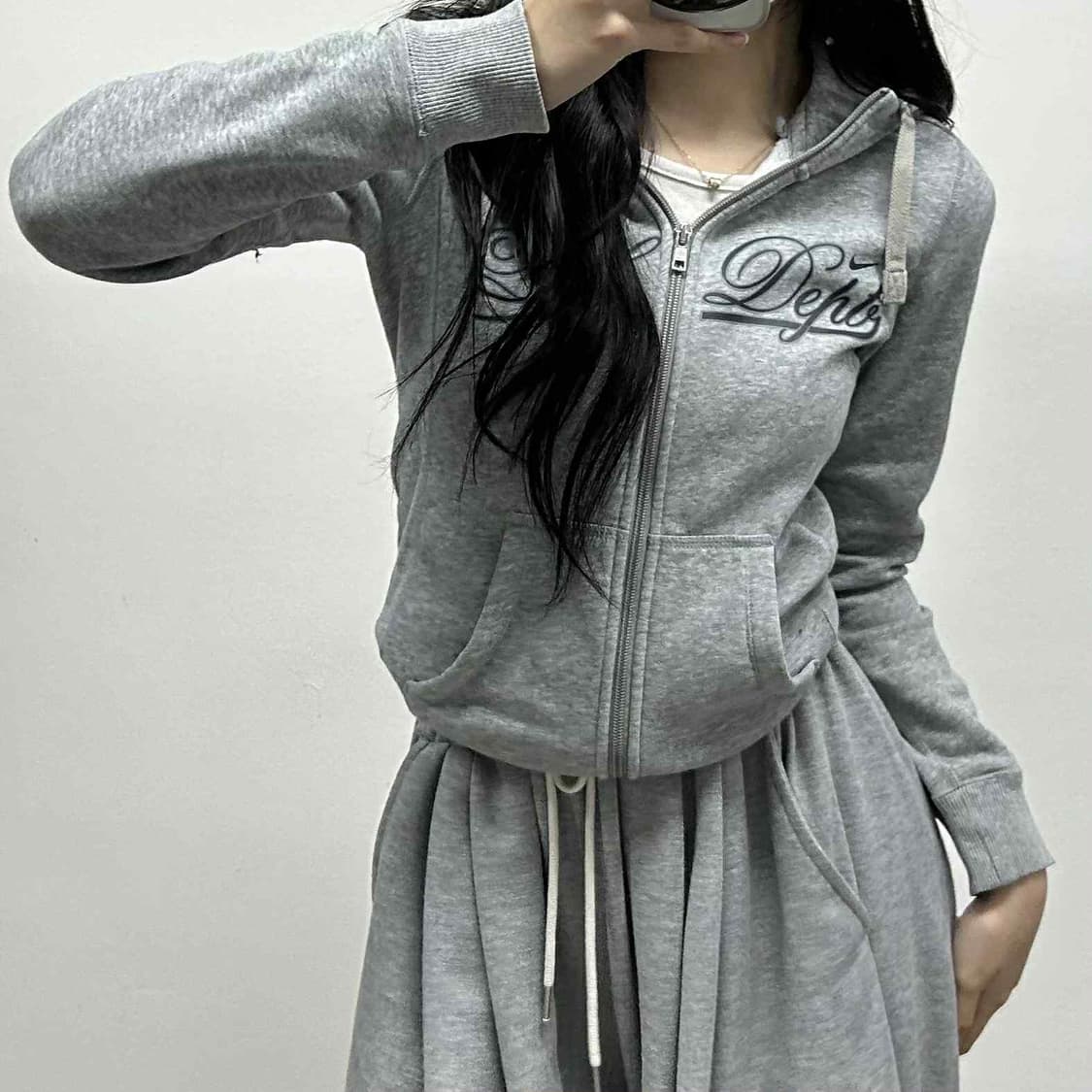 나이키 y2k 그레이 솔로 스우시 걸즈 후드집업 희귀져지(S) 상품이미지1