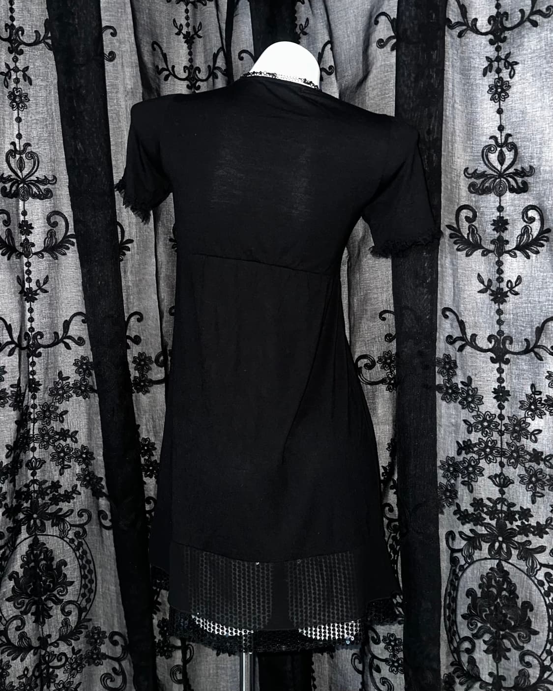 black sequin trim mini dress 상품이미지4