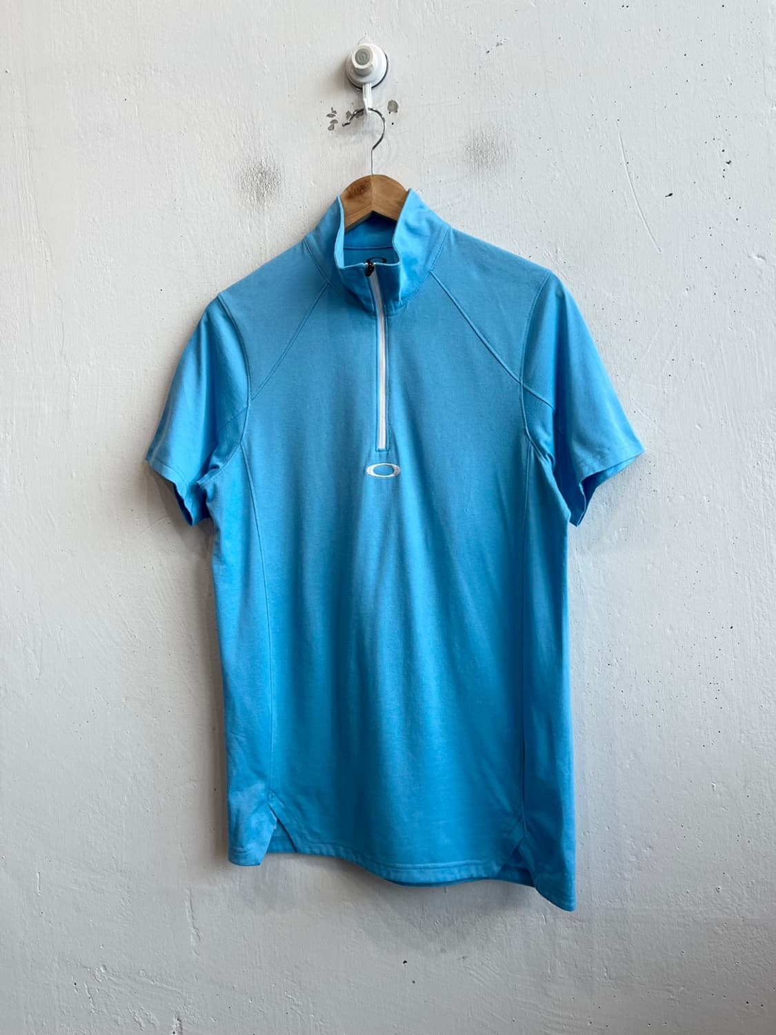 오클리 하프집 스카이블루 반팔 티셔츠 S 상품이미지1