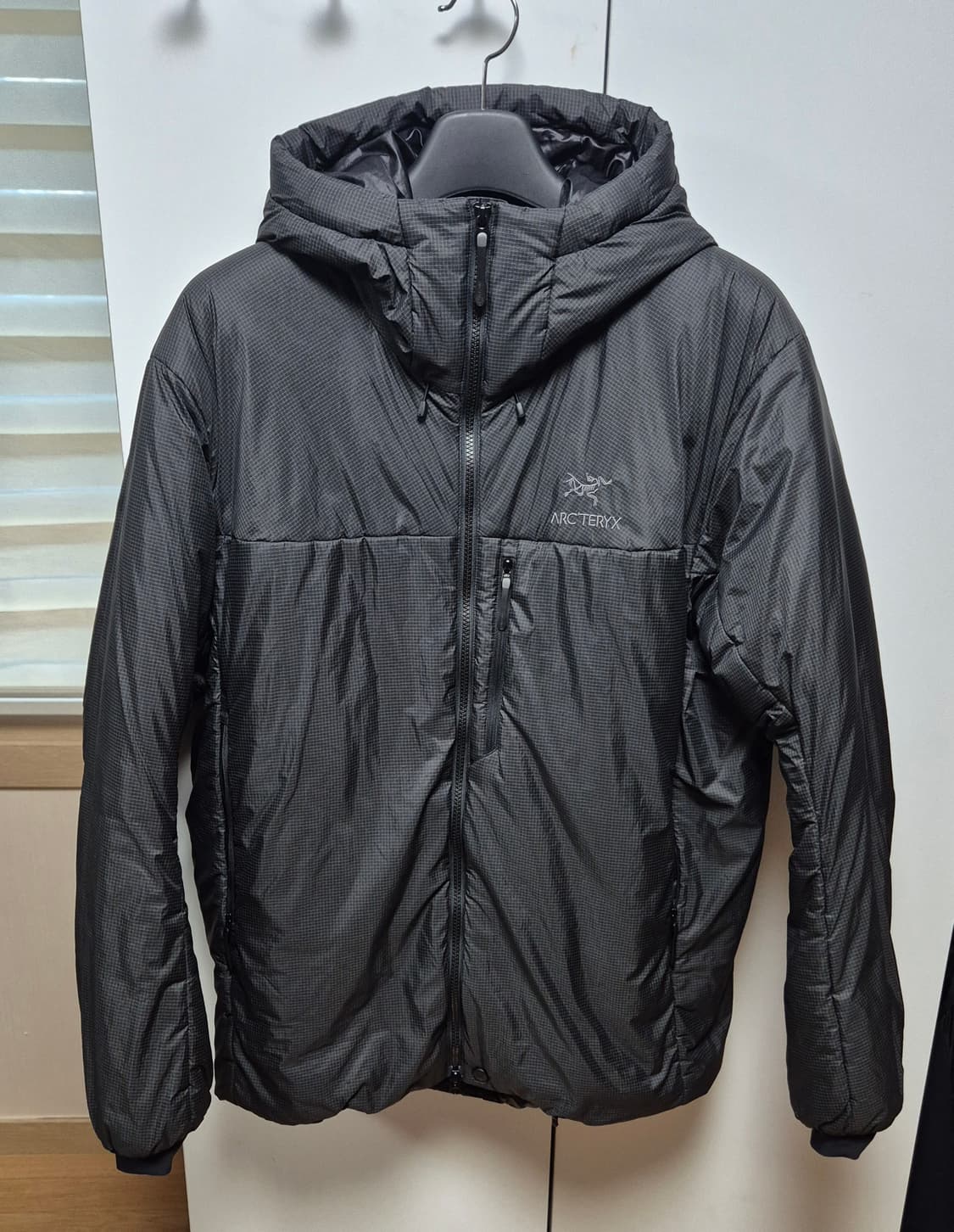 [L]아크테릭스 누클리아이 SV 패딩 파카 블랙 상품이미지1