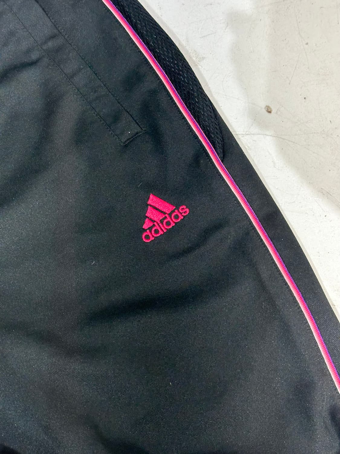 아디다스 블랙 핑크 사이드 라인 부츠컷 팬츠 M 상품이미지6