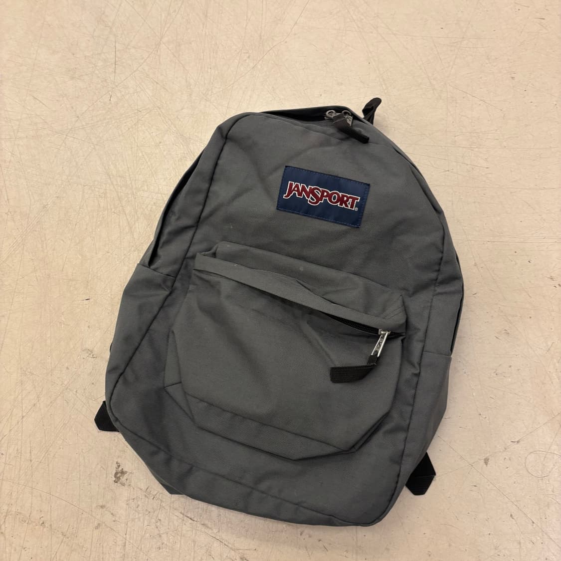 잔스포츠 그레이 백팩 상품이미지1