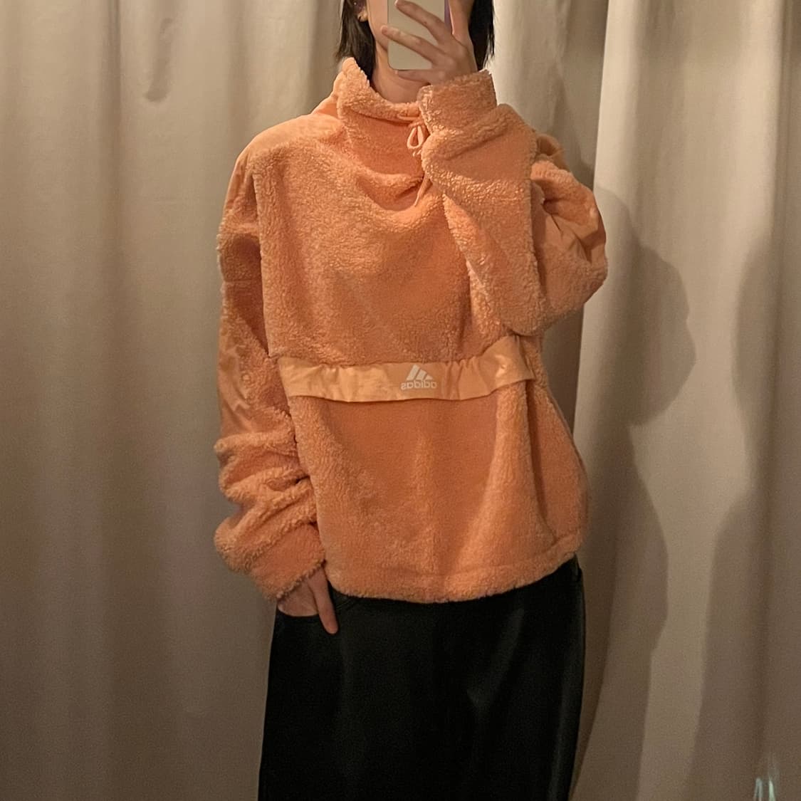 아디다스 하이넥 플리스 맨투맨 상품이미지1