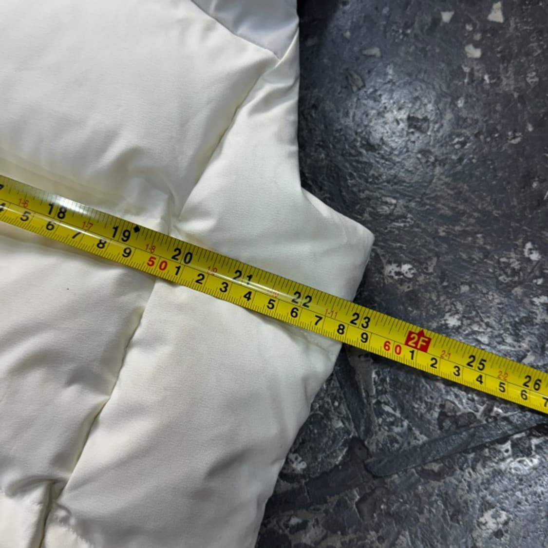 105 뉴발란스 패딩조끼 상품이미지7