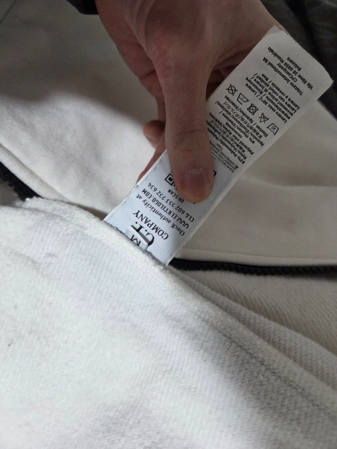 cp company 후드 집업 상품이미지4