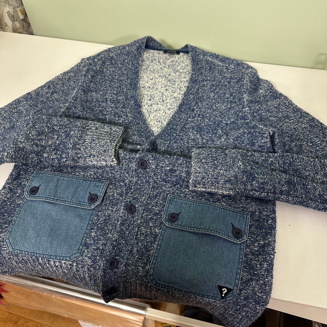 L 게스 데님포켓 포인트 가디건 남여공용 상품이미지2