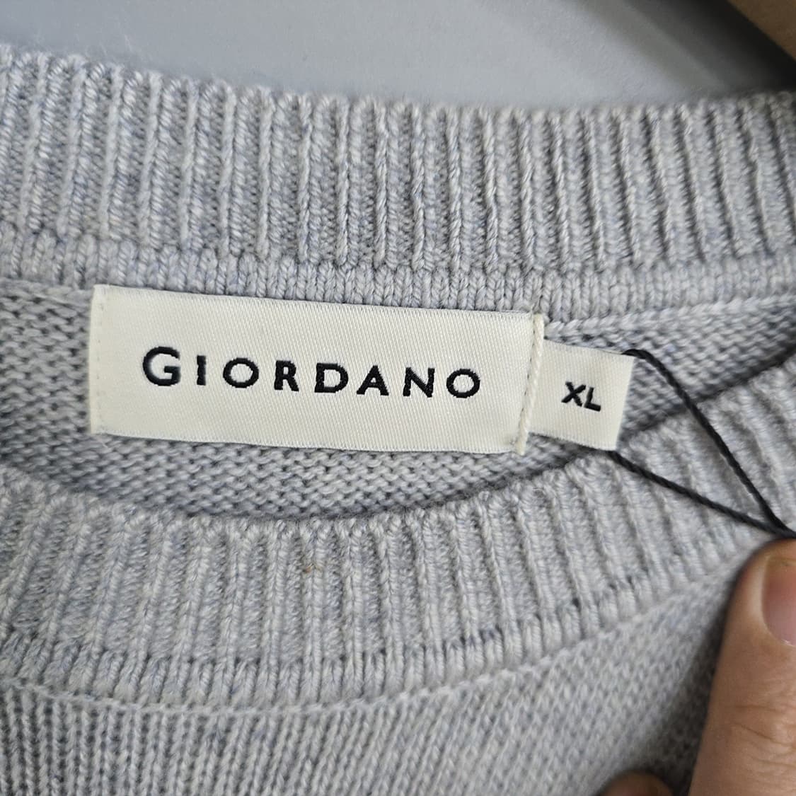 새제품)지오다노(GIORDANO) 베이직 니트 XL 상품이미지5