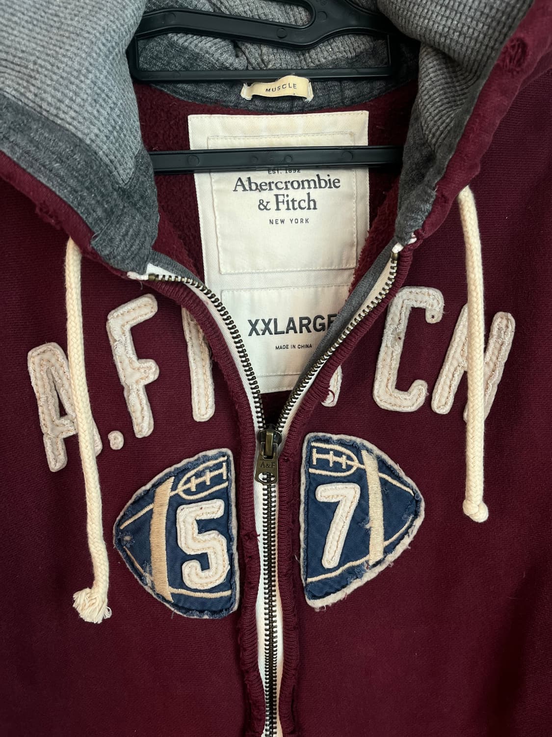 [2XL] 아베크롬비 데미지 디테일 후드집업 버건디 상품이미지4