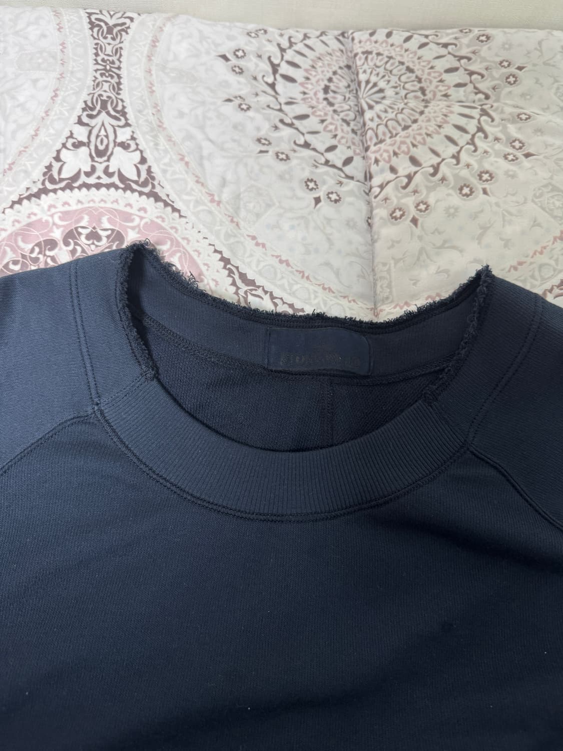 정품 스톤아일랜드 24SS 고스트피스 맨투맨  상품이미지3