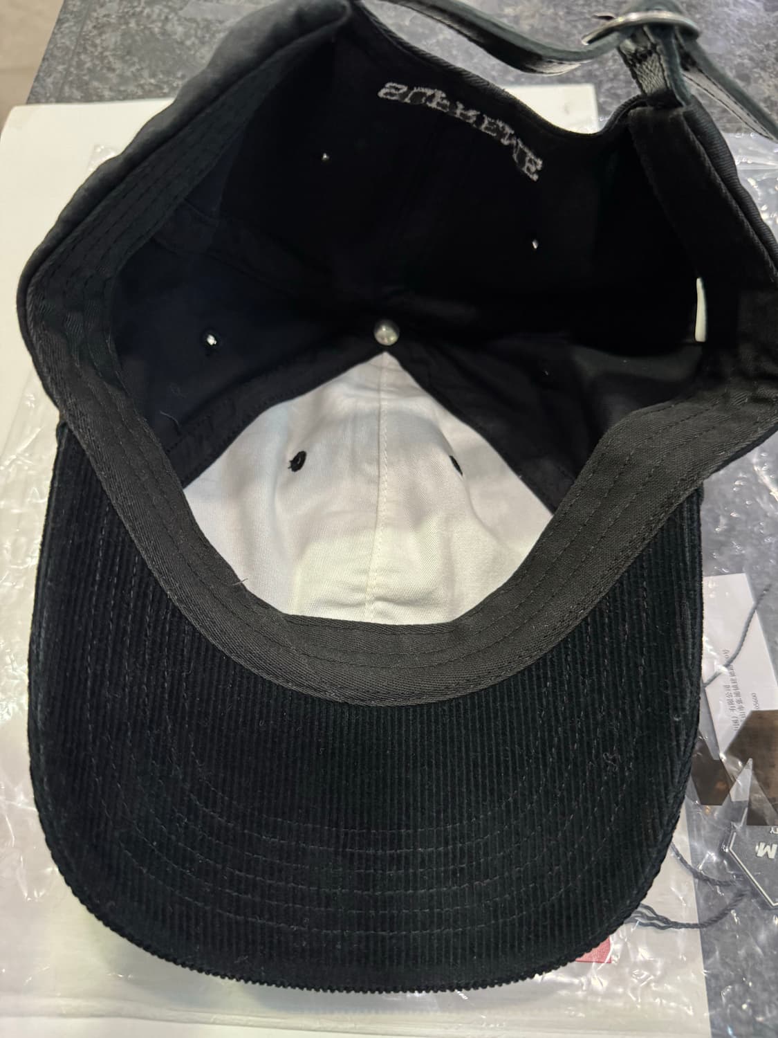 슈프림 S로고 6패널 볼캡 모자 24ss 투톤 블랙 상품이미지4