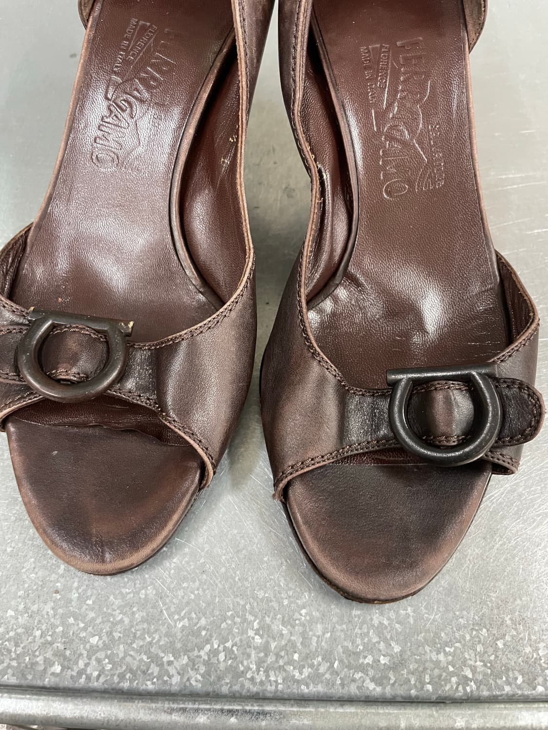 페레가모 바라 레더 힐 6.5D 상품이미지7