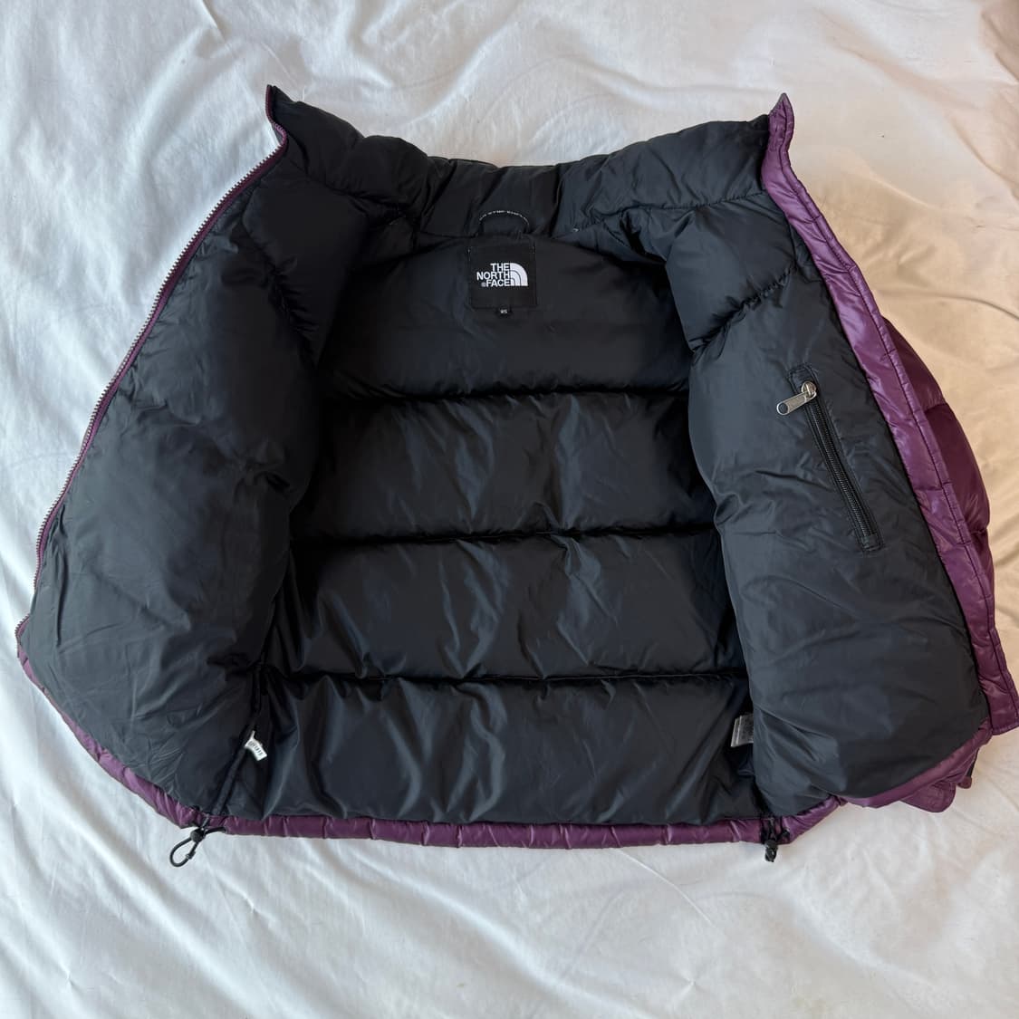 노스페이스 눕시 온볼 퍼플 패딩 700필 M사이즈 상품이미지4