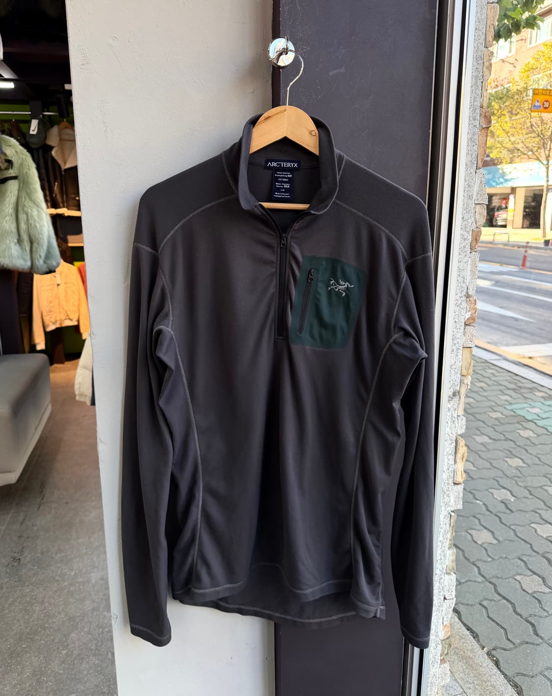 L/ 아크테릭스 RHO 기능성 하프집업 상품이미지2