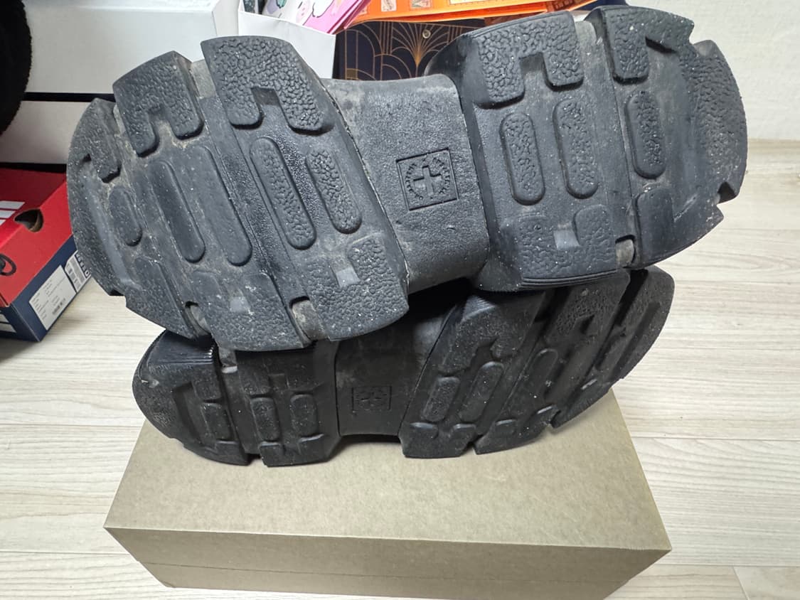 닥터마틴 X 릭 오웬스 1460 DMXL EU40사이즈 상품이미지6