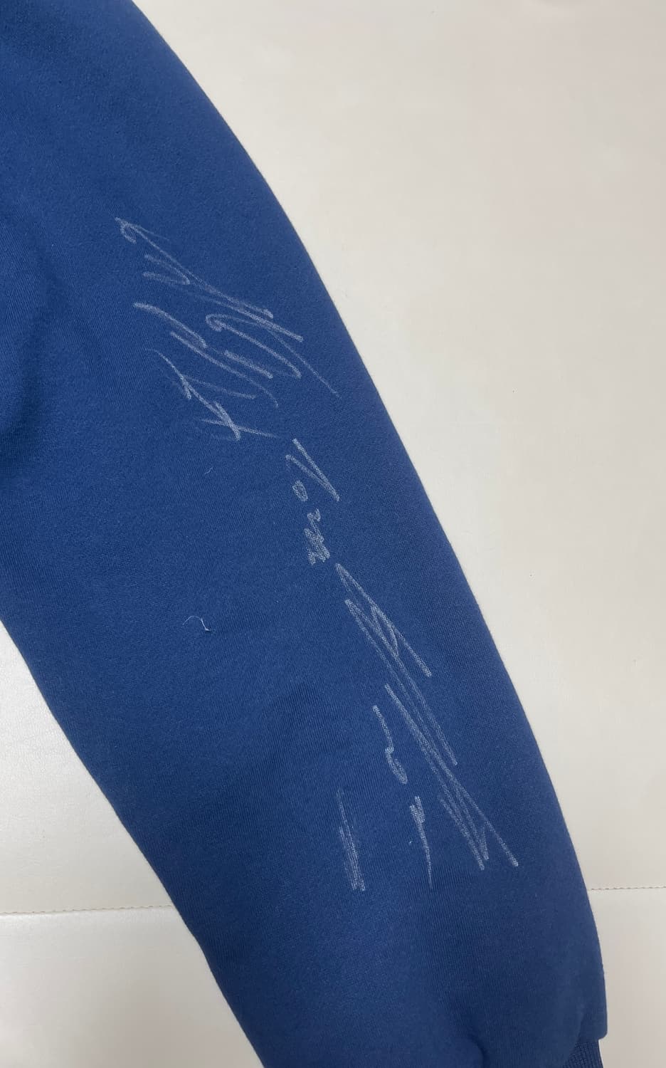 새상품)데상트 2024 어센틱 NC 다이노스 선수단 싸인 기모후드티 상품이미지3