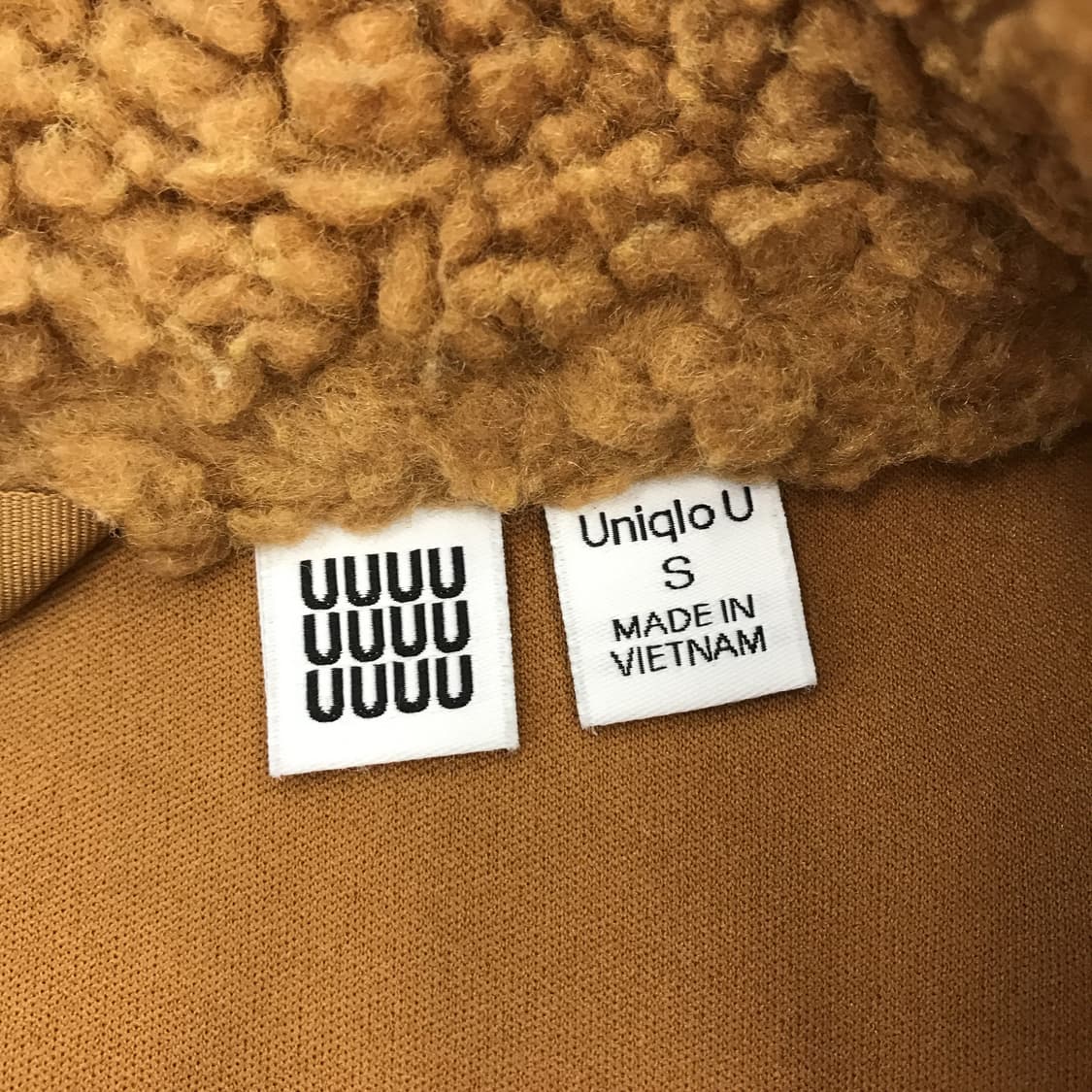 유니클로U 하이넥 카멜 뽀글이플리스점퍼 [S] 상품이미지5