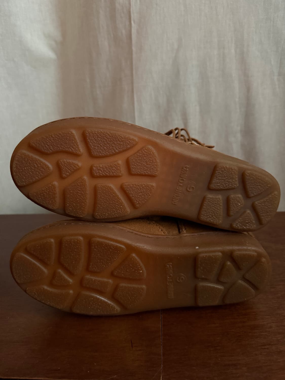 MINNETONKA fringe suede boots 상품이미지8