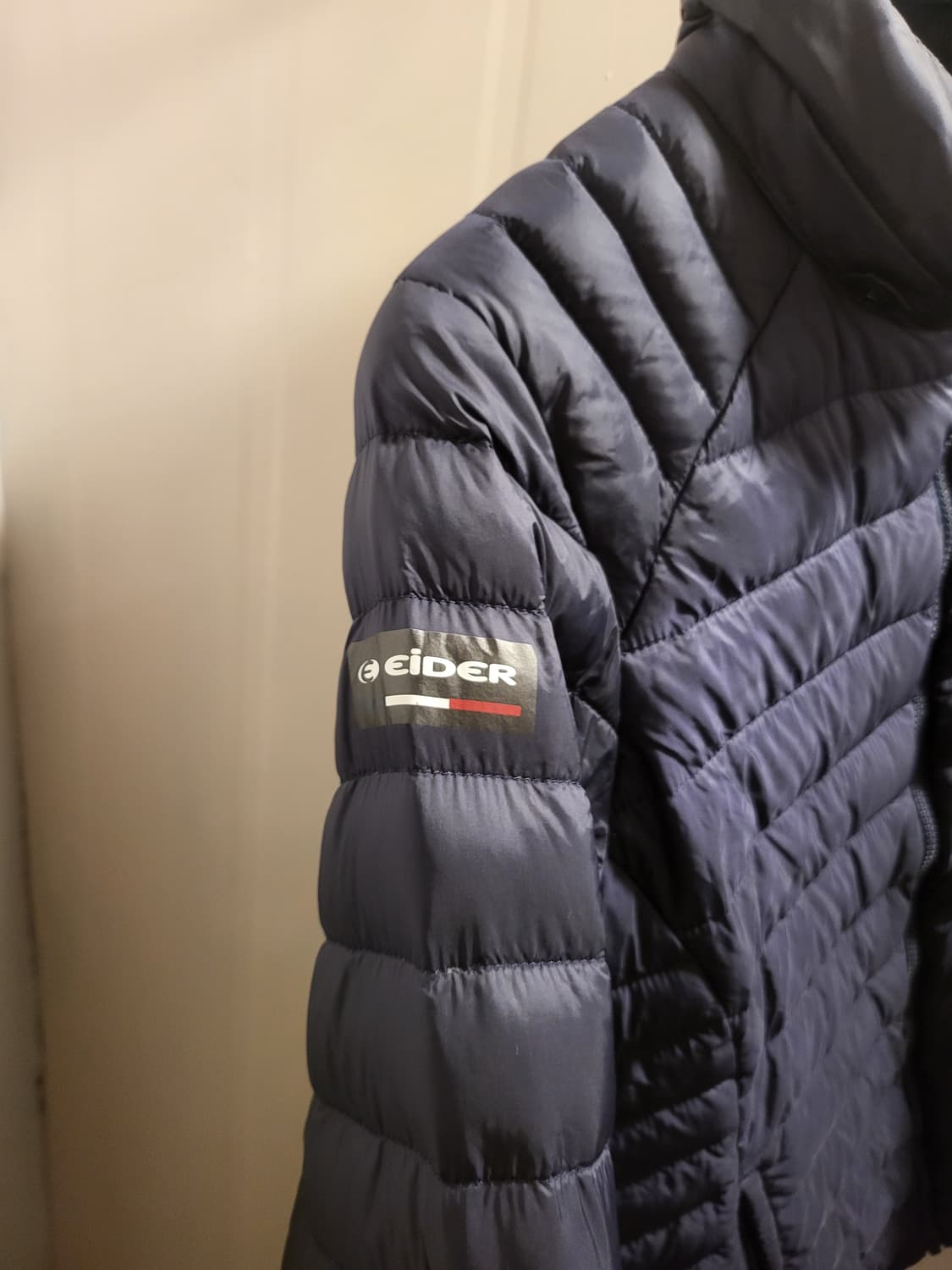 아이더 여성 구스다운 경량패딩 상품이미지3