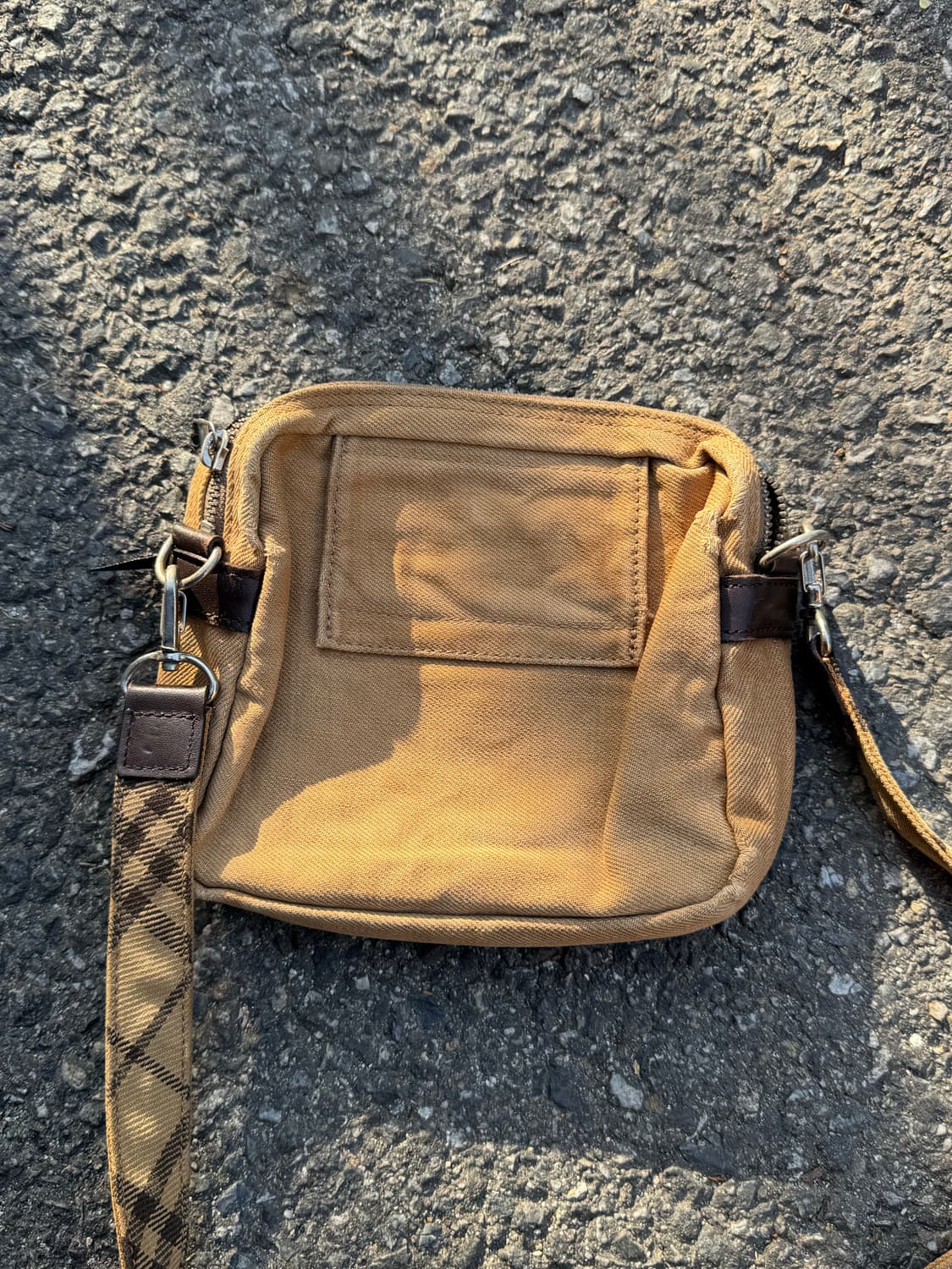 버버리 블루라벨 캔버스 크로스백  상품이미지8