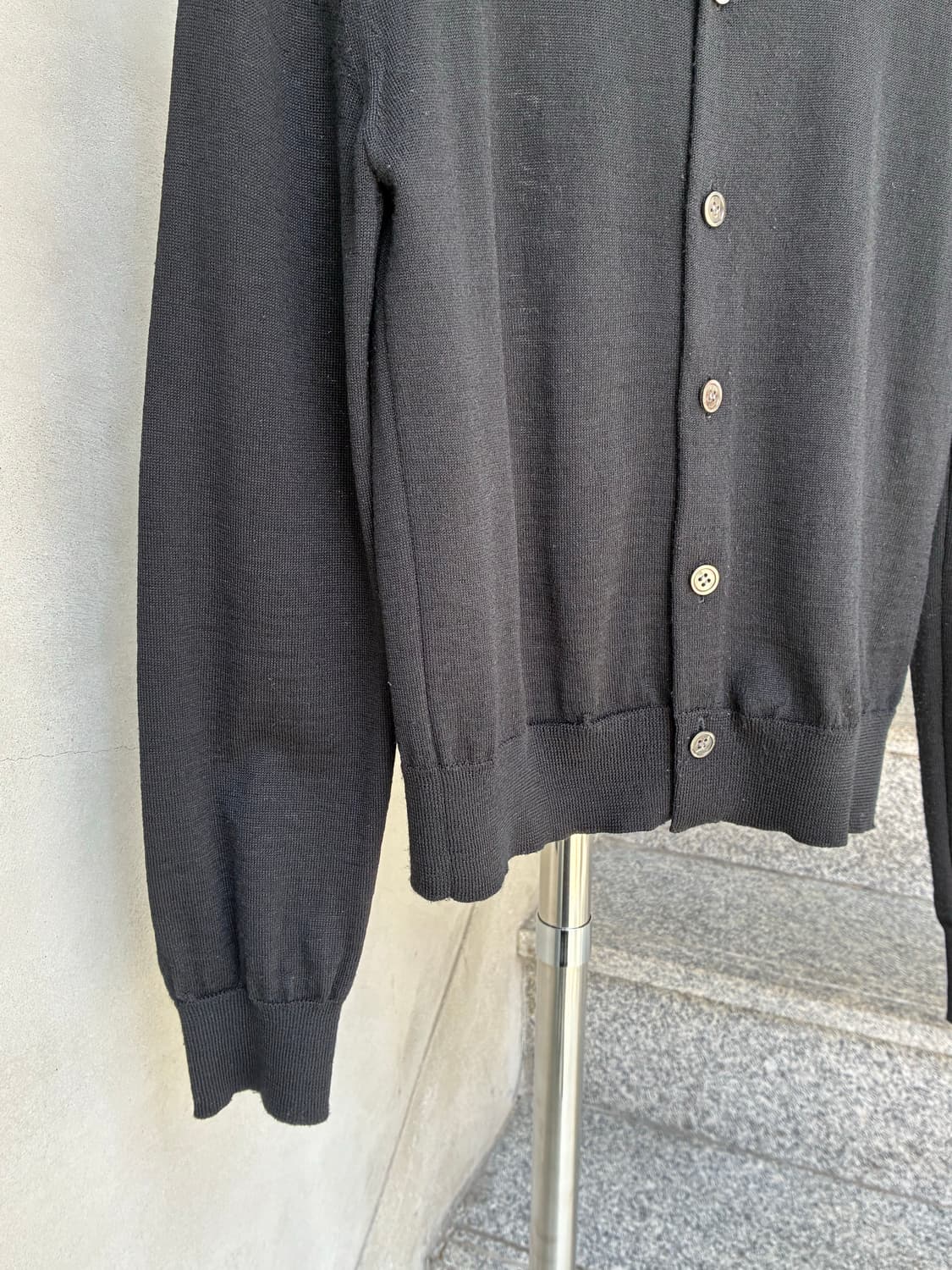 꼼데가르송 블랙 로고 가디건 상품이미지3